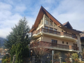 Pensiunea Caprioara Buşteni